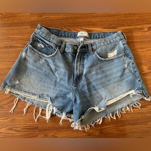 Abercrombie & Fitch curve love boyfriend short